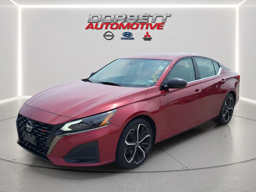 2024 Nissan Altima 2.5 SR