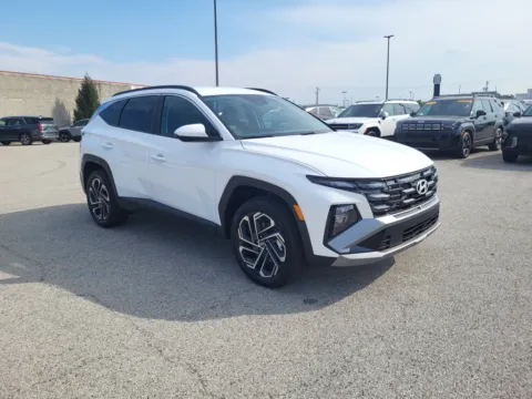 More photos of 2026 Hyundai Tucson SEL Plus at Dorsett Hyundai, IN