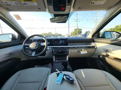 Photos of 2026 Hyundai Tucson Limited for sale in Terre Haute, IN at Dorsett Hyundai