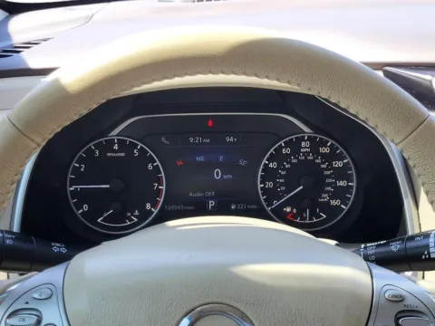 More photos of 2015 Nissan Murano SL at Dorsett Hyundai, IN
