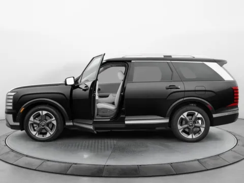 Black 2026 Hyundai Palisade Hybrid SEL 7P for sale in Terre Haute, IN
