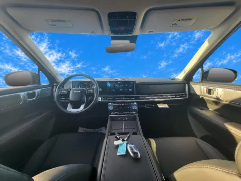 Photos of 2027 Hyundai Santa Fe SEL for sale in Terre Haute, IN at Dorsett Hyundai