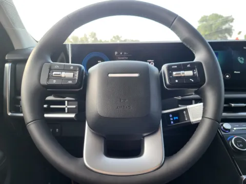 Photos of 2027 Hyundai Santa Fe SEL for sale in Terre Haute, IN at Dorsett Hyundai