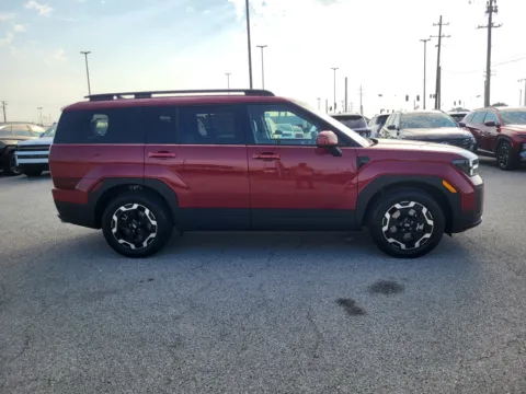 More photos of 2027 Hyundai Santa Fe SEL at Dorsett Hyundai, IN