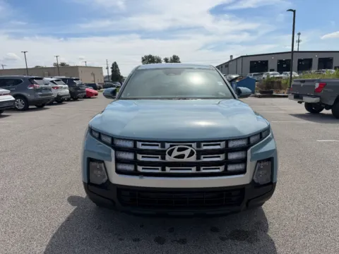 Photos of 2027 Hyundai Santa Cruz SE for sale in Terre Haute, IN at Dorsett Hyundai
