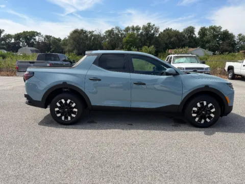 More photos of 2027 Hyundai Santa Cruz SE at Dorsett Hyundai, IN