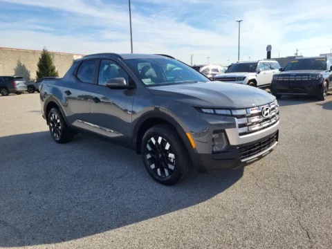 More photos of 2027 Hyundai Santa Cruz SEL Activity at Dorsett Hyundai, IN