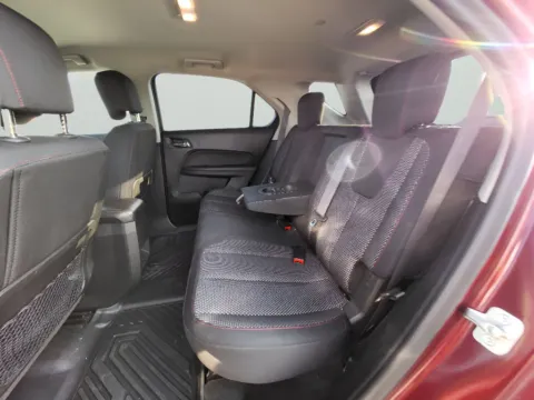 More photos of 2017 Chevrolet Equinox LT at Dorsett Hyundai, IN