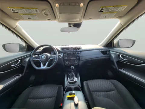 Photos of 2020 Nissan Rogue SV for sale in Terre Haute, IN at Dorsett Hyundai