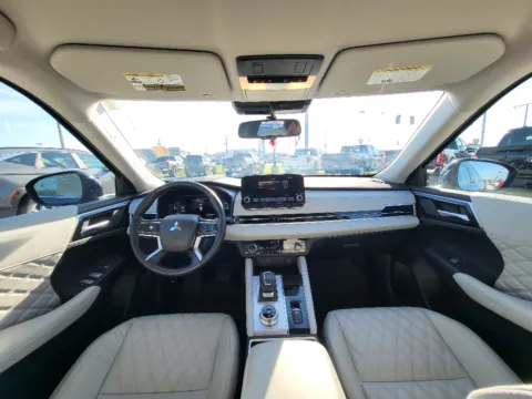 Photos of 2024 Mitsubishi Outlander SEL for sale in Terre Haute, IN at Dorsett Hyundai