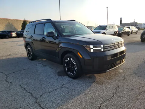 More photos of 2027 Hyundai Santa Fe SEL at Dorsett Hyundai, IN