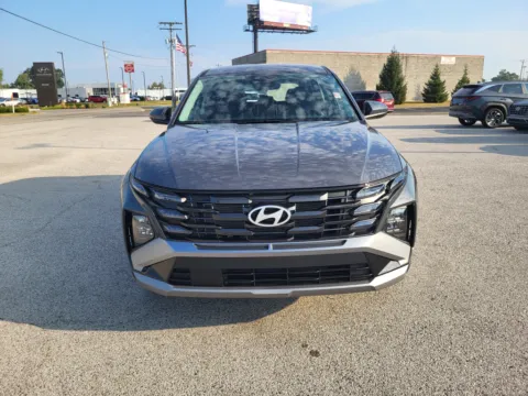 Photos of 2026 Hyundai Tucson SE for sale in Terre Haute, IN at Dorsett Hyundai