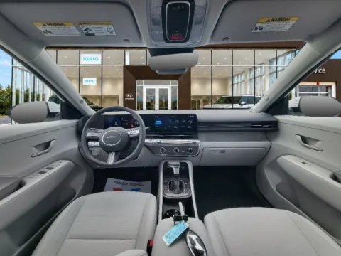 Photos of 2027 Hyundai Kona SE for sale in Terre Haute, IN at Dorsett Hyundai