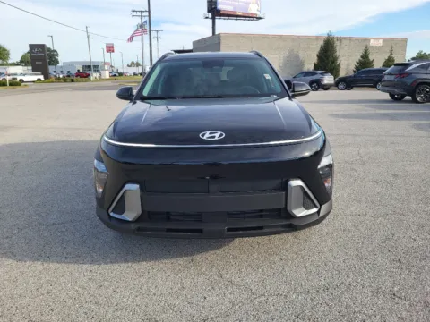 Photos of 2027 Hyundai Kona SEL Sport for sale in Terre Haute, IN at Dorsett Hyundai