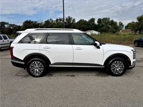 More photos of 2026 Hyundai Palisade Hybrid SEL Premium 7P at Dorsett Hyundai, IN