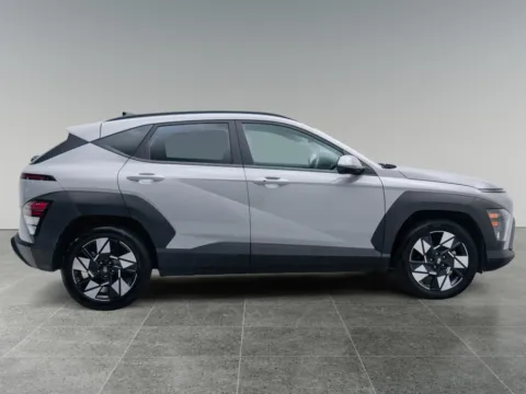 More photos of 2025 Hyundai Kona SEL at Dorsett Hyundai, IN