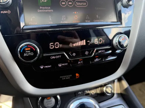 More photos of 2020 Nissan Murano SV at Dorsett Hyundai, IN