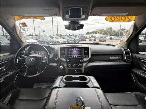 More photos of 2020 Ram 1500 Laramie at Dorsett Hyundai, IN