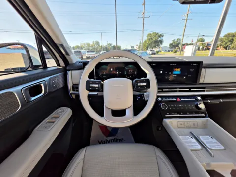 More photos of 2027 Hyundai Santa Fe Hybrid Calligraphy at Dorsett Hyundai, IN
