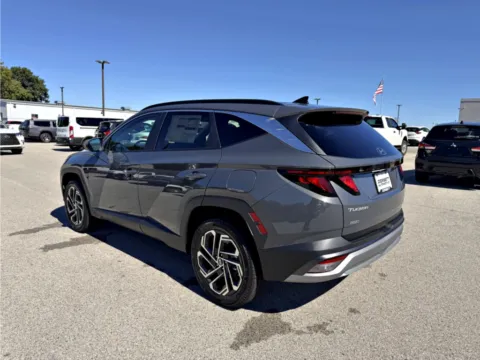 More photos of 2026 Hyundai Tucson SEL Plus at Dorsett Hyundai, IN