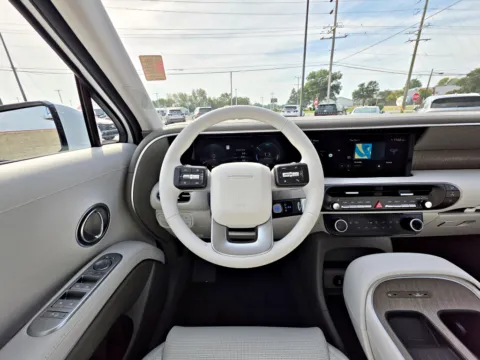 More photos of 2027 Hyundai Palisade Hybrid SEL 7P at Dorsett Hyundai, IN