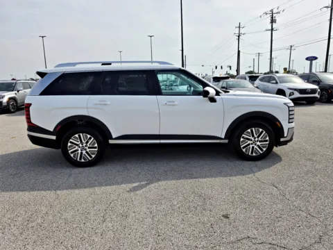 More photos of 2027 Hyundai Palisade Hybrid SEL 7P at Dorsett Hyundai, IN