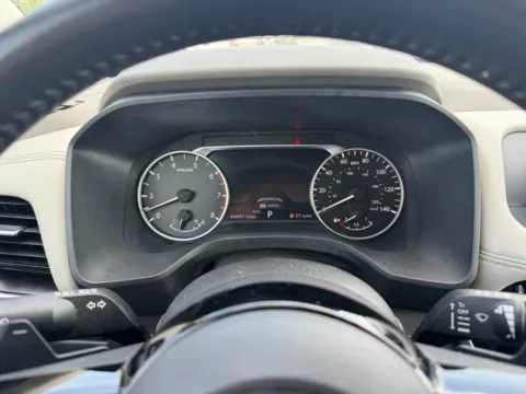 More photos of 2021 Nissan Rogue SV at Dorsett Hyundai, IN