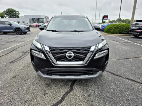 Photos of 2021 Nissan Rogue SV for sale in Terre Haute, IN at Dorsett Hyundai