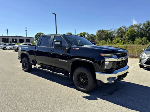 More photos of 2023 Chevrolet Silverado 2500 LT at Dorsett Hyundai, IN