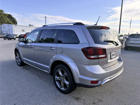 More photos of 2018 Dodge Journey Crossroad at Dorsett Hyundai, IN