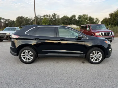 More photos of 2016 Ford Edge SEL at Dorsett Hyundai, IN