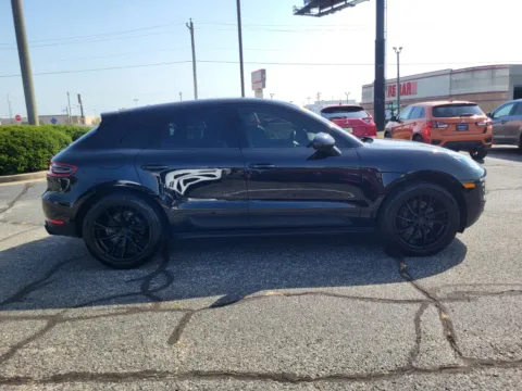 More photos of 2018 Porsche Macan Sport Edition at Dorsett Hyundai, IN