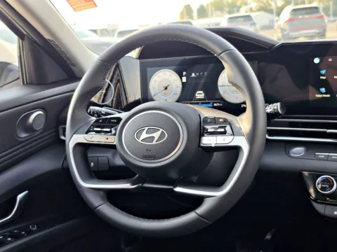 More photos of 2026 Hyundai Elantra Limited at Dorsett Hyundai, IN