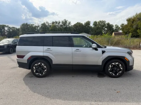 More photos of 2024 Hyundai Santa Fe SEL at Dorsett Hyundai, IN