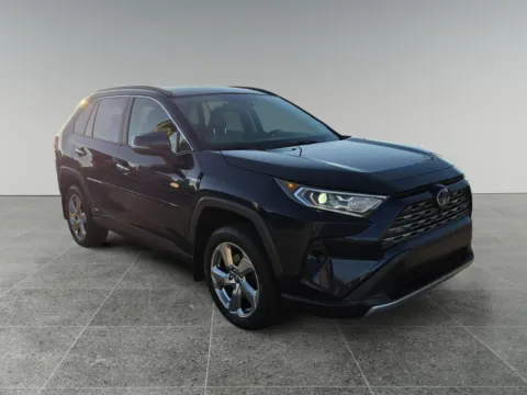 More photos of 2020 Toyota RAV4 Hybrid Limited at Dorsett Hyundai, IN