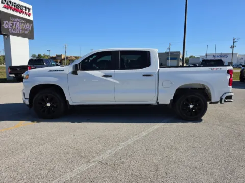 Photos of 2020 Chevrolet SILVERADO 1500 for sale in Terre Haute, IN at Dorsett Hyundai