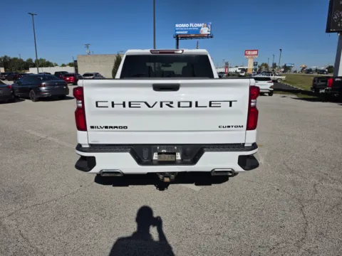 More photos of 2020 Chevrolet SILVERADO 1500 at Dorsett Hyundai, IN