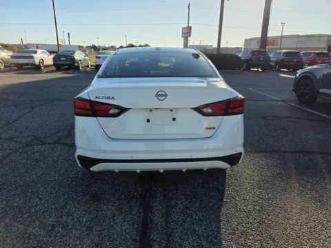 More photos of 2025 Nissan Altima SV at Dorsett Hyundai, IN