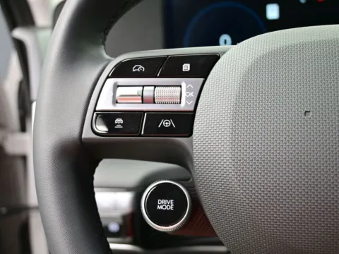 More photos of 2025 Hyundai IONIQ 5 SEL at Dorsett Hyundai, IN