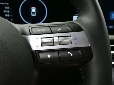 More photos of 2025 Hyundai Santa Cruz Limited at Dorsett Hyundai, IN