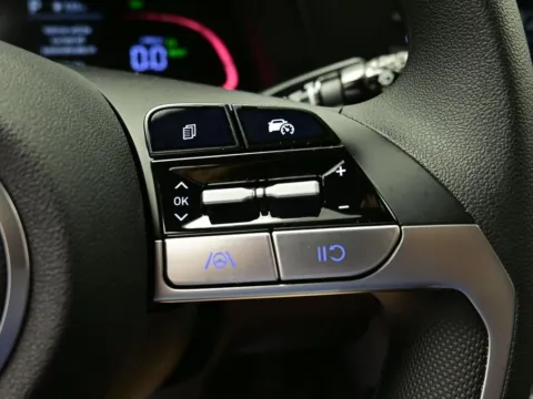 More photos of 2025 Hyundai Elantra HEV Blue at Dorsett Hyundai, IN