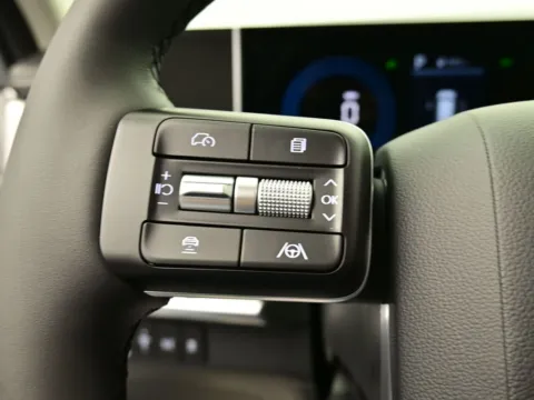 More photos of 2025 Hyundai Santa Fe Hybrid SEL at Dorsett Hyundai, IN