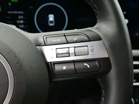 More photos of 2025 Hyundai Santa Cruz XRT at Dorsett Hyundai, IN