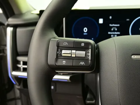 More photos of 2025 Hyundai Santa Fe Limited at Dorsett Hyundai, IN
