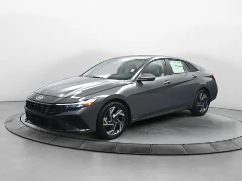 Gray 2025 Hyundai Elantra Hybrid Limited for sale in Terre Haute, IN