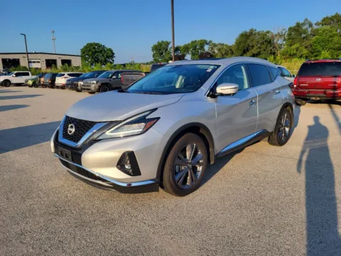Silver 2023 Nissan Murano Platinum for sale in Terre Haute, IN