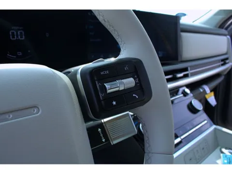 More photos of 2026 Hyundai Santa Fe Hybrid SEL at Dorsett Hyundai, IN