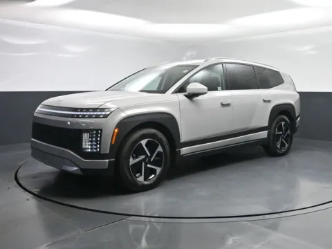 Gray 2026 Hyundai IONIQ 9 SE for sale in Terre Haute, IN