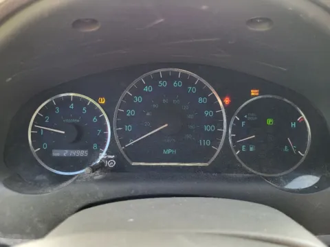 More photos of 2007 Toyota Sienna LE at Dorsett Hyundai, IN