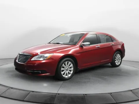 Red 2014 Chrysler 200 Limited for sale in Terre Haute, IN
